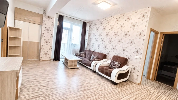 Apartament cu 3 camere de vânzare – Strada Frunzei, cartier Turnișor — fotografia 1