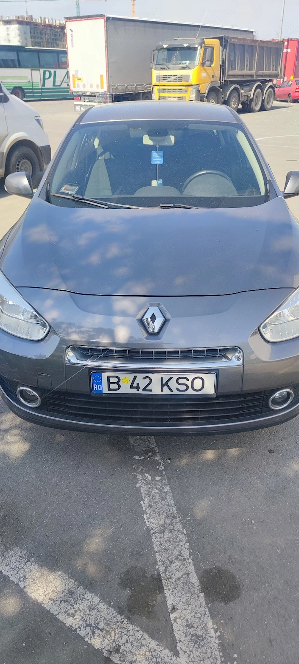 RENAULT Fluence 2012 — imagine 5