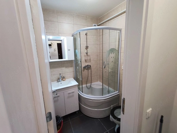 Vând apartament 2 camere (49.990 )zona militari păcii apusului... preț ușor negociabil ! — fotografia 3