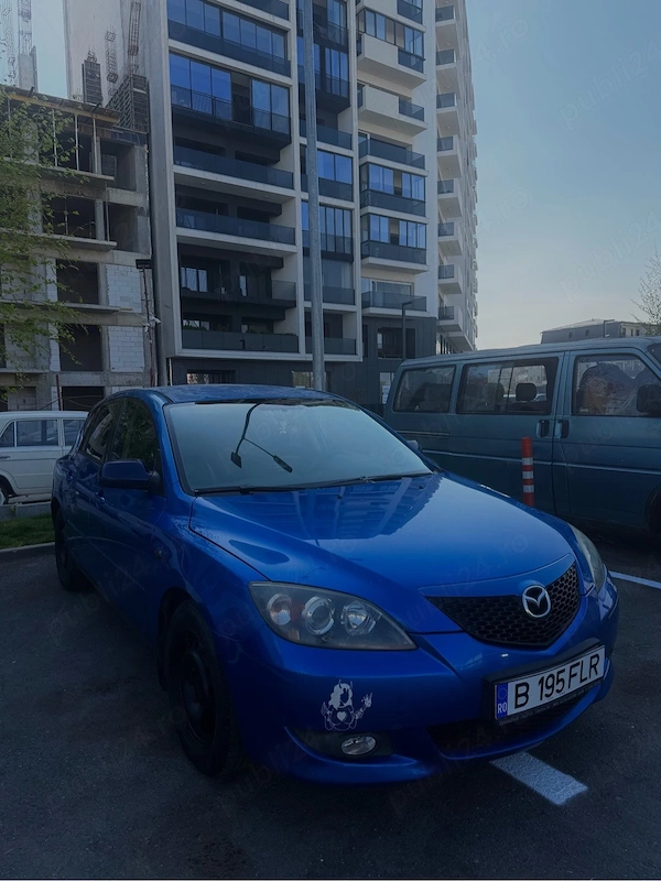 MAZDA 3 2004 — imagine 3