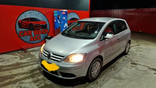Golf 5 plus .....