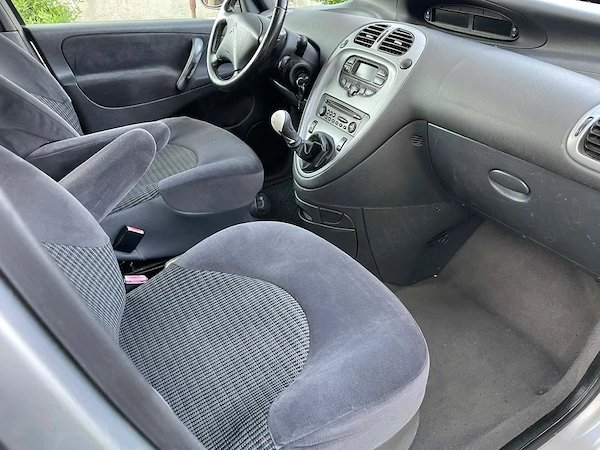 CITROËN Xsara Picasso 2009 — imagine 3