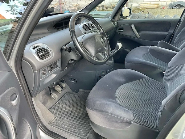 CITROËN Xsara Picasso 2009 — imagine 4