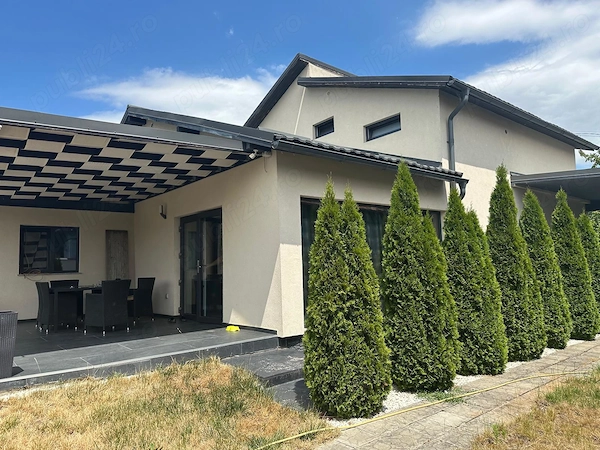 Casa de vanzare