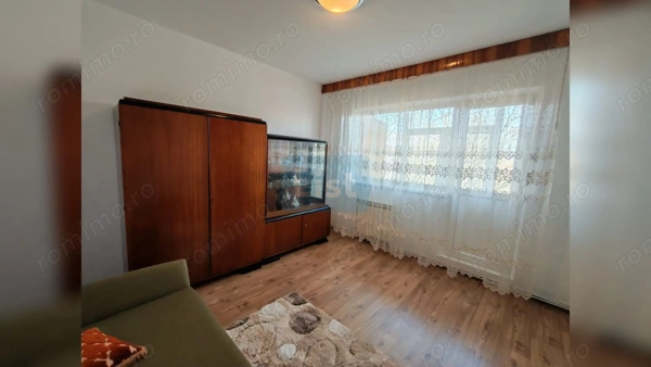 Apartament de vanzare 2 camere, 9 Mai – COMISION 0%! — fotografia 3