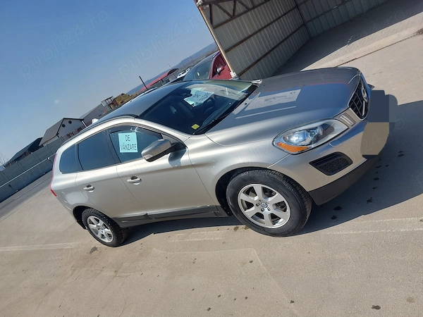 VOLVO XC60 2011 — imagine 4