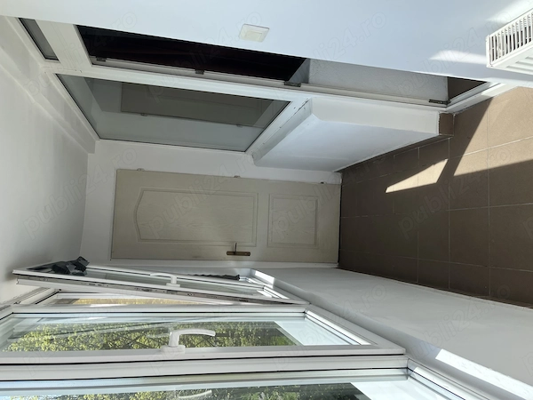 De vanzare apartament cu 2 camere decomandat str. Unirii cartier Gheorgheni — fotografia 3