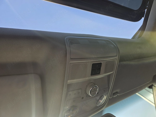 VOLKSWAGEN Golf 2012 — imagine 7