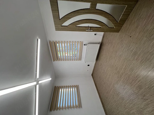 Spatiu comercial salon cosmetica birou zona semicentrala