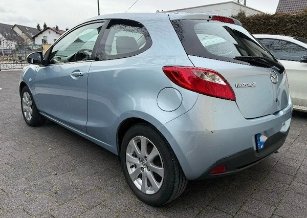MAZDA 2 2009 — imagine 5