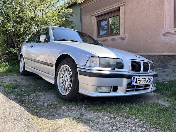 BMW E36 compact