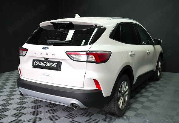 FORD Kuga 2022 — imagine 6