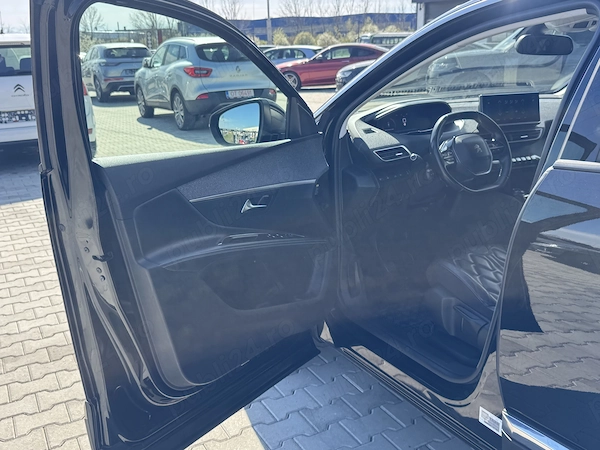 PEUGEOT 5008 2021 — imagine 14