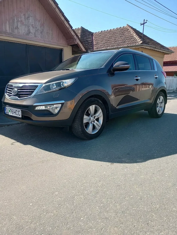 KIA Sportage 2011 — imagine 4