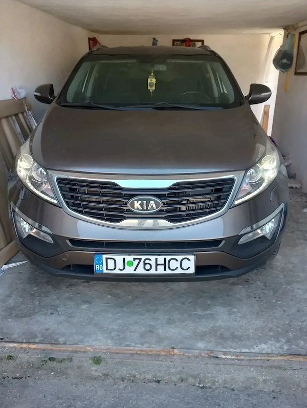 KIA Sportage 2011 — imagine 3