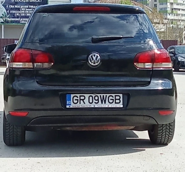 VOLKSWAGEN Golf 2010 — imagine 2