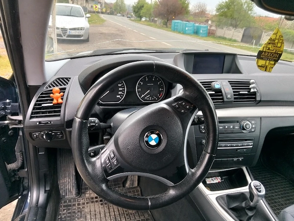 BMW 1 Series 2010 — imagine 2