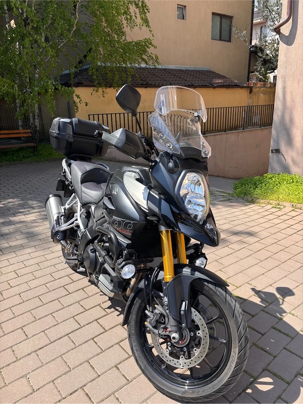 De vânzare Suzuki V-Strom DL1000 2016, stare excelentă