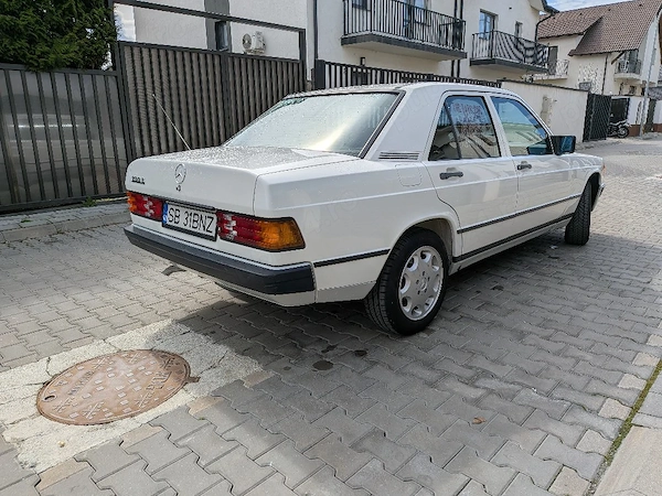 MERCEDES-BENZ 190 1987 — imagine 11
