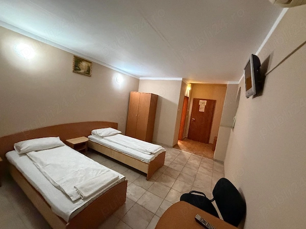 Ocazie !!! Fara Garanție+2 Locuri Parcare Gratuite,20 mp,Libera Imediat,170 E !!! — fotografia 3