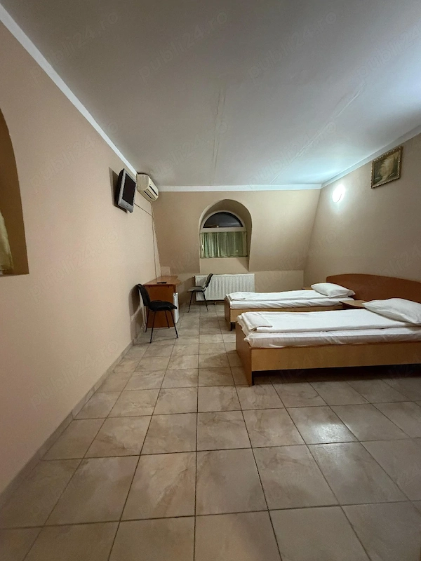 20 mp,Fara Garanție,Cu Loc Parcare Gratuit, Sagului,Mobilat Decent,Liber,170 E — fotografia 3