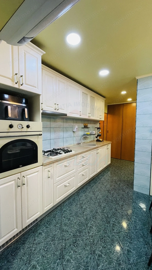 De vanzare apartament cu 2 camere dec. in Galati, Icfrimu, "la cheie" — fotografia 1