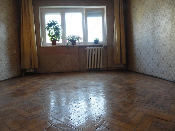Apartament 3 camere conf. 1, parter zona centrala intre Pta M. Viteazu si Consiliul Judetean, 72 mp — fotografia 1