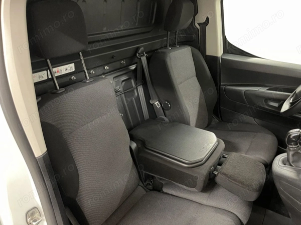 PEUGEOT Partner 2020 — imagine 7