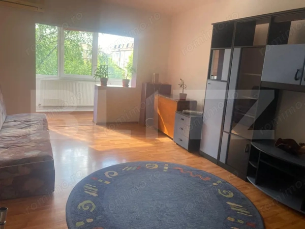 Apartament 4 camere, 98 mp, zona Soarelui — fotografia 1