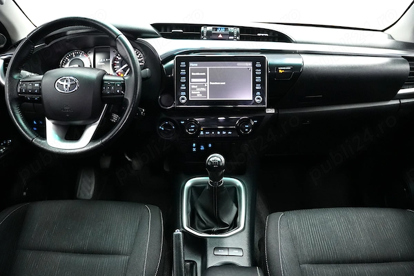 TOYOTA Hilux 2023 — imagine 11