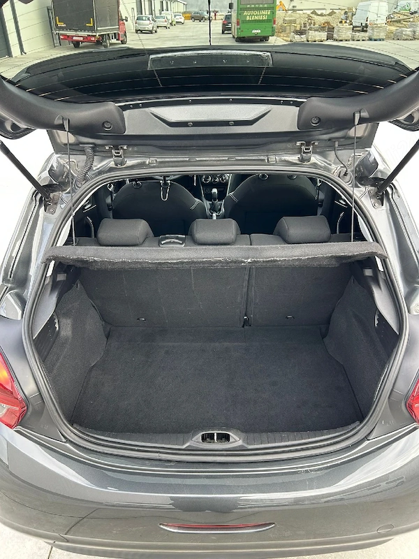 PEUGEOT 208 2015 — imagine 3