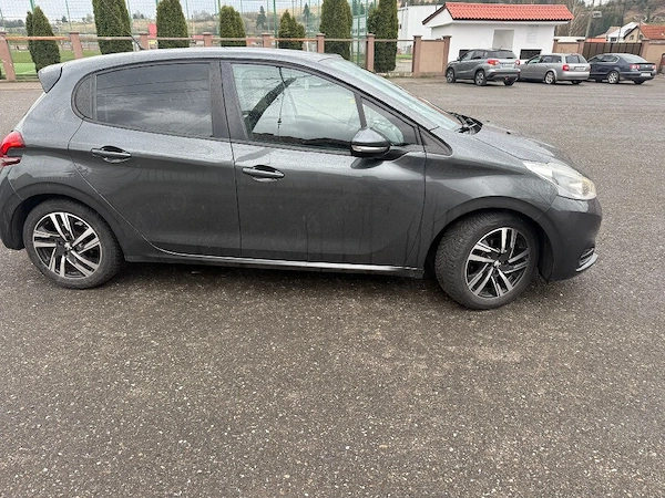 PEUGEOT 208 2015 — imagine 7