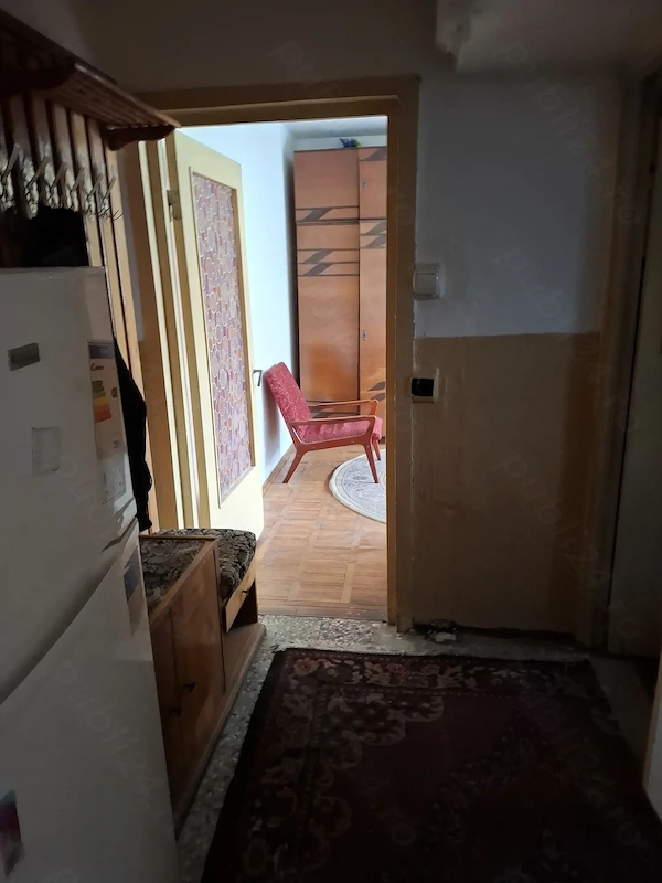 Vând apartament cu 2 camere în bloc de 4etaje zona bună govandari — fotografia 3