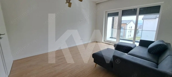 Apartament 2 camere , decomandate, etaj 1 — fotografia 1