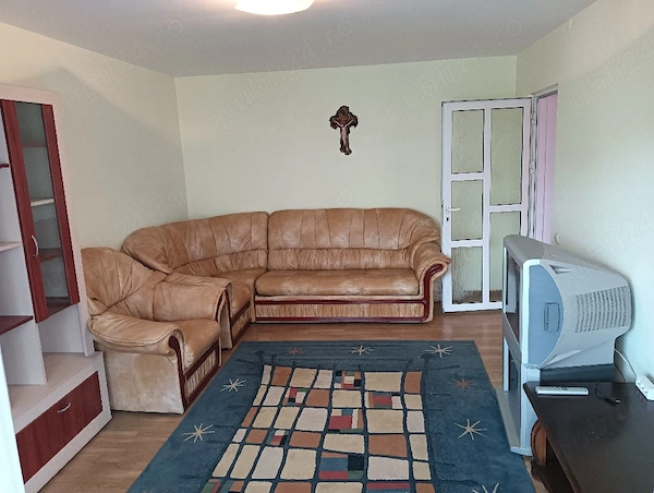 De vînzare apartament 2 camere decomandate