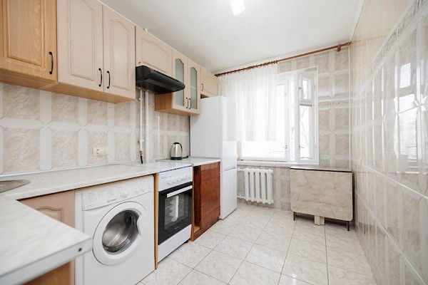 Garsoniera de inchiriat in zona Drumul Taberei aproape de metrou