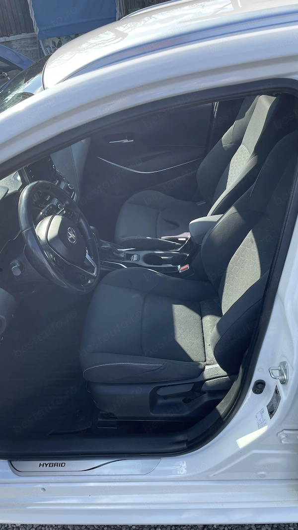 TOYOTA Corolla 2019 — imagine 16