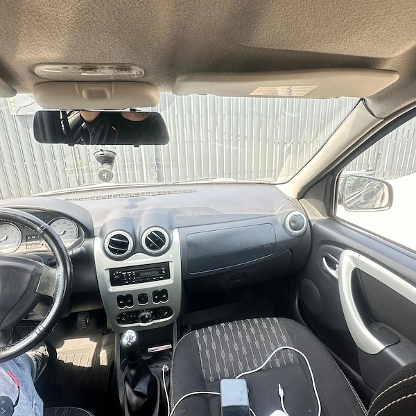 Dacia Logan 2012