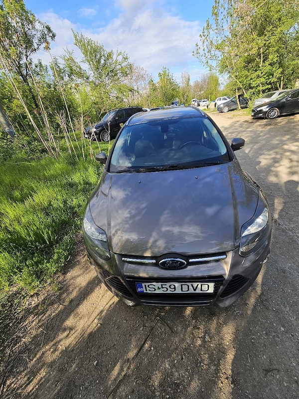 FORD Focus 2013 — imagine 8