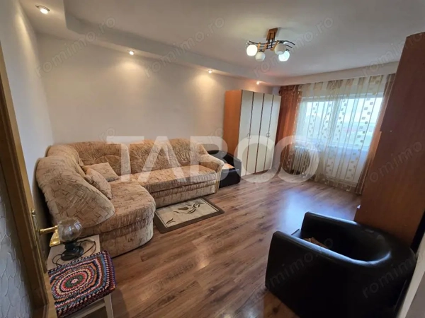 Apartament decomandat de vanzare 2 camere boxa pivnita Vasile Aaron — fotografia 1