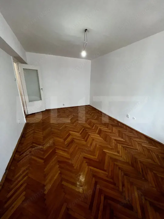 Apartament 2 camere, decomandat, Tudor — fotografia 3