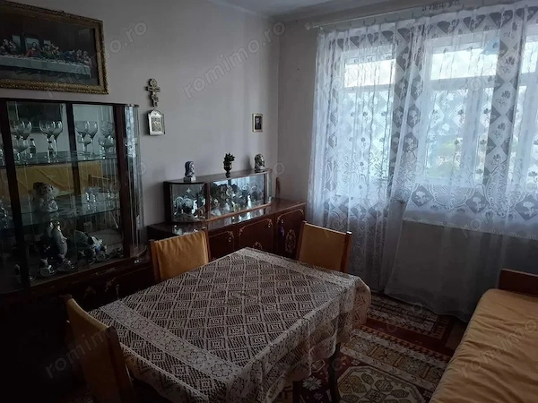 Apartament cu o camera in zona Dambovita