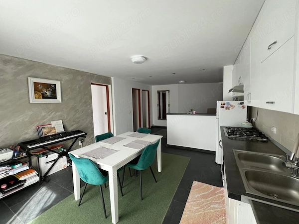 De vânzare apartament 3 camere Gheorgheni