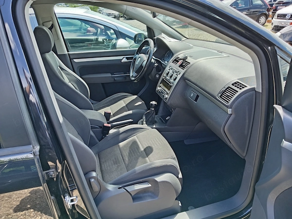 VOLKSWAGEN Touran 2009 — imagine 5
