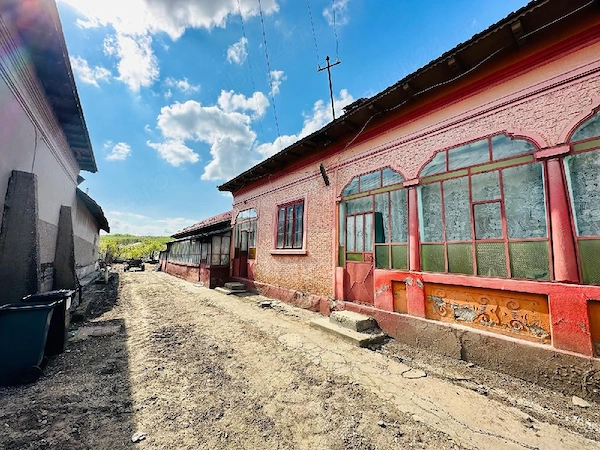 Vand casa in comuna Izvoarele județul Teleorman
