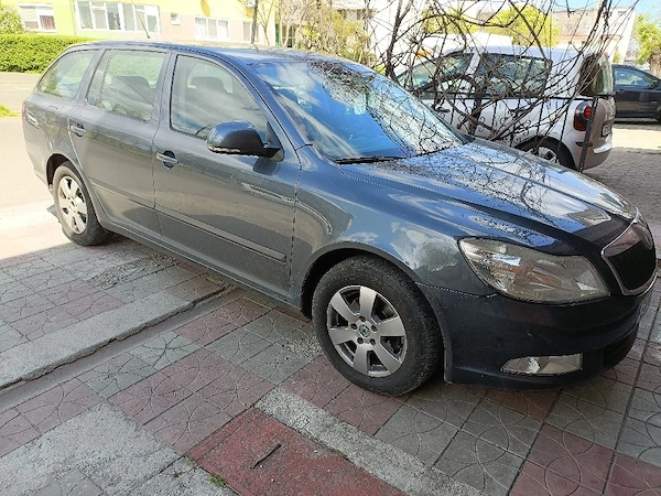 SKODA Octavia 2009 — imagine 2