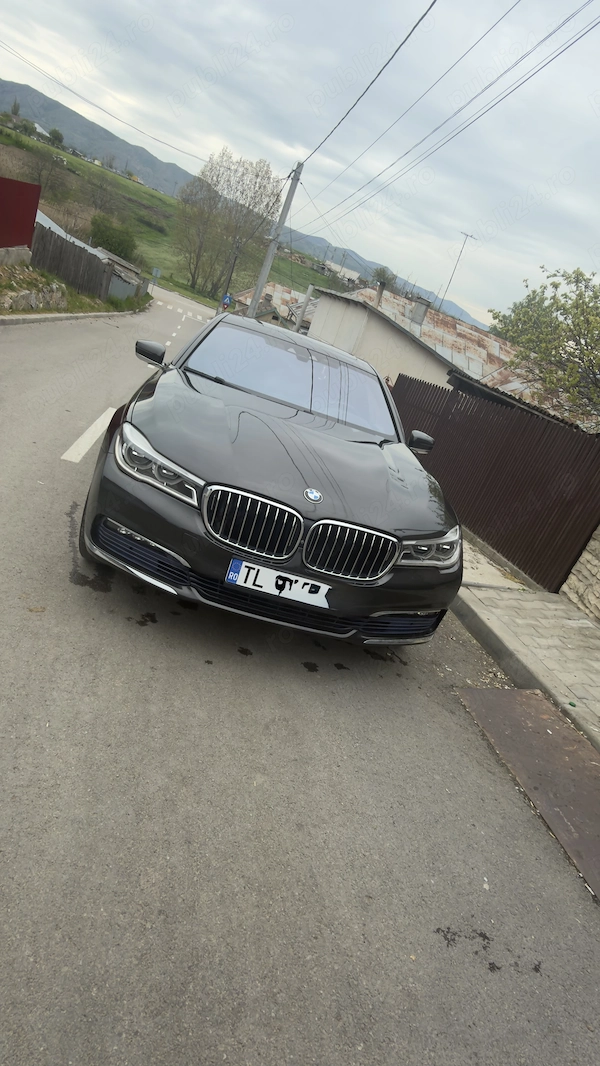 BMW Seria 7 varianta LONG (extra lung) sau schimb cu excavator 5-8 tone