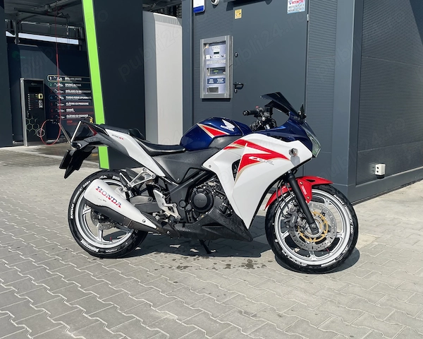 Honda CBR 250R 2011 - ABS