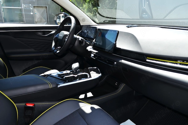 BAIC X55 2023 — imagine 10