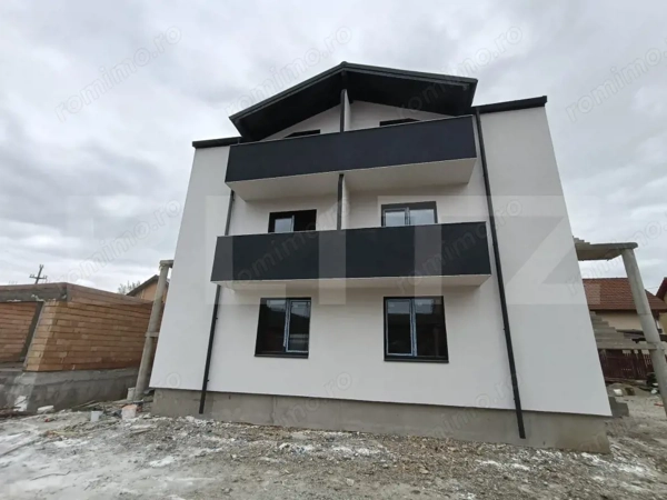 Apartament 2 camere în bloc nou, 57 mp, 2 balcoane și parcare inclusă — fotografia 1